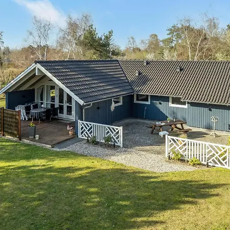 Holiday home Amazing In Rodby With Wifi *