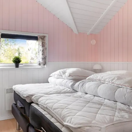 Awesome In With Sauna 度假居 Rødby